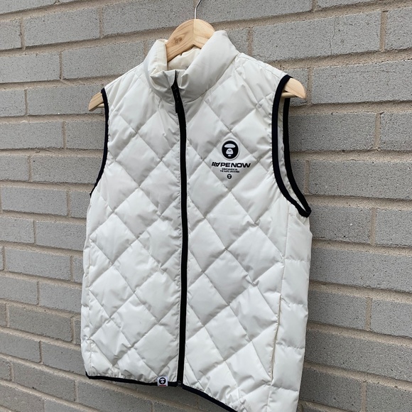 Aape Vest - Picture 3 of 16